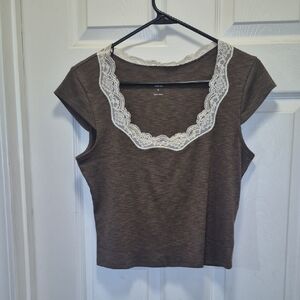 NWT Arizona Jean Company Brown Crop Top with Lace Trim